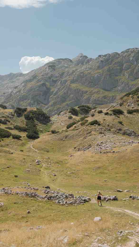07_hiking routes in albania.0ff26fb1
